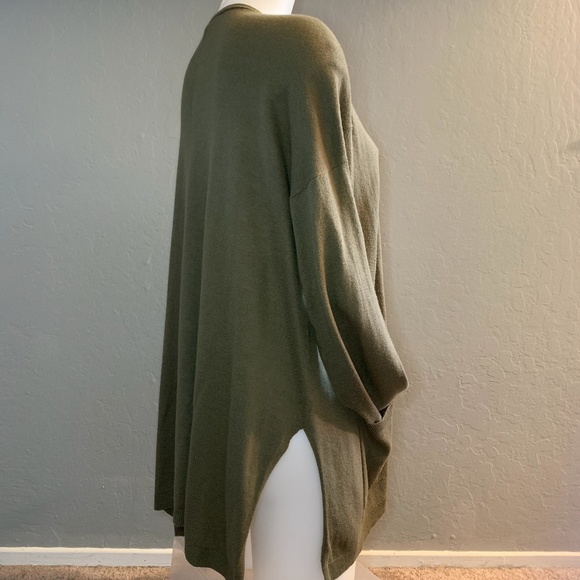 The Limited Olive Cardigan - Picture 4 of 6